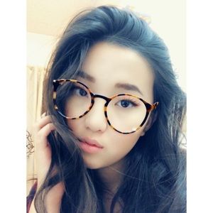 Meet your Posher, Jas